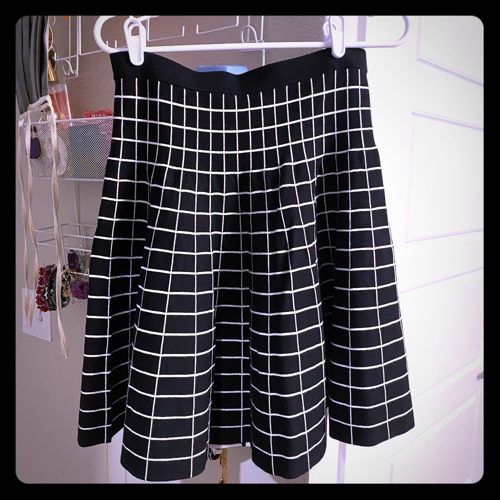 Chelsea & Theodore Black & White Skirt